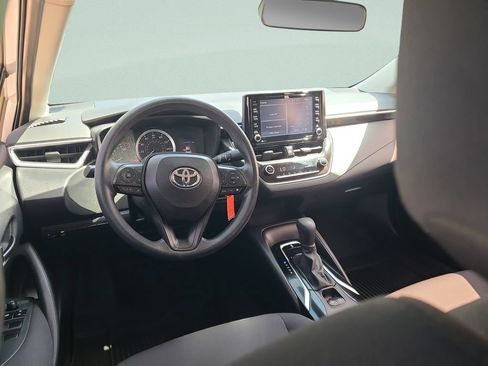 Certified 2022 Toyota Corolla LE FWD image 11
