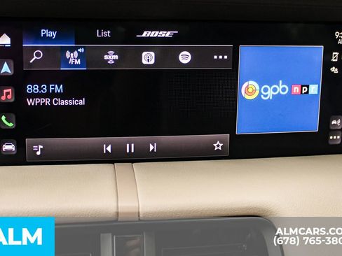 Used 2023 Porsche Taycan 4S w/ Performance Package image 35