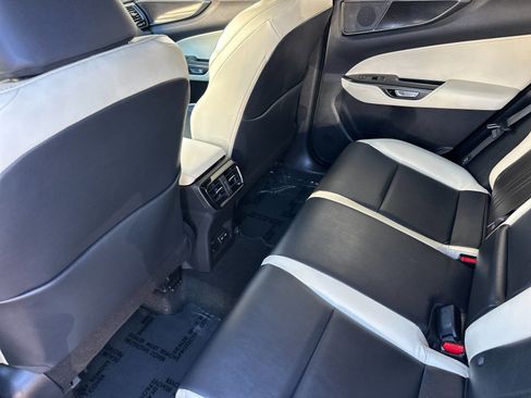 Used 2024 Lexus NX 250 FWD image 13
