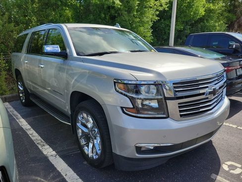 Used 2018 Chevrolet Suburban Premier w/ Max Trailering Package image 2