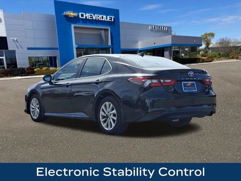 Used 2023 Toyota Camry LE image 6