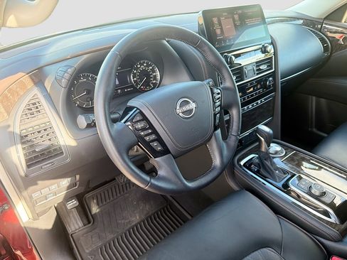 Used 2024 Nissan Armada Platinum w/ Captain's Chairs Package image 27