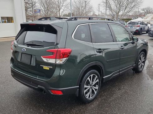 Used 2023 Subaru Forester Limited image 6