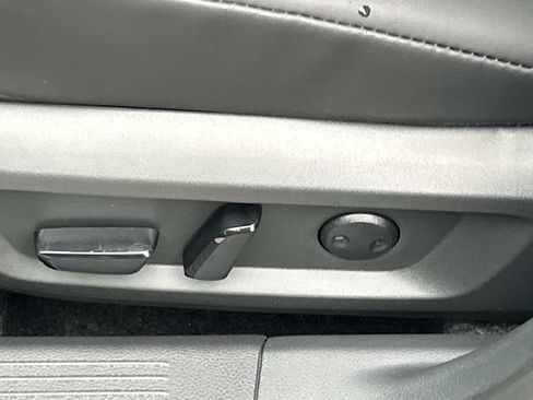 New 2026 Nissan Rogue Dark Armor AWD/4WD image 17