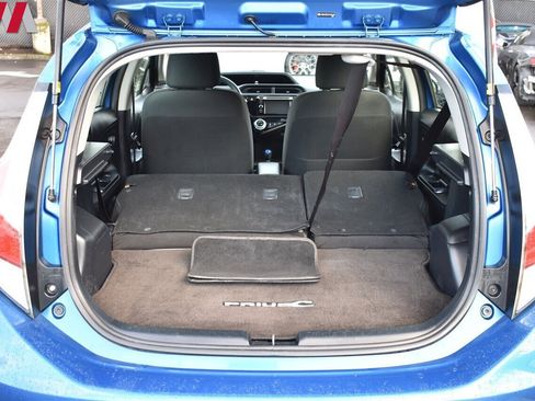 Used 2017 Toyota Prius C One image 30