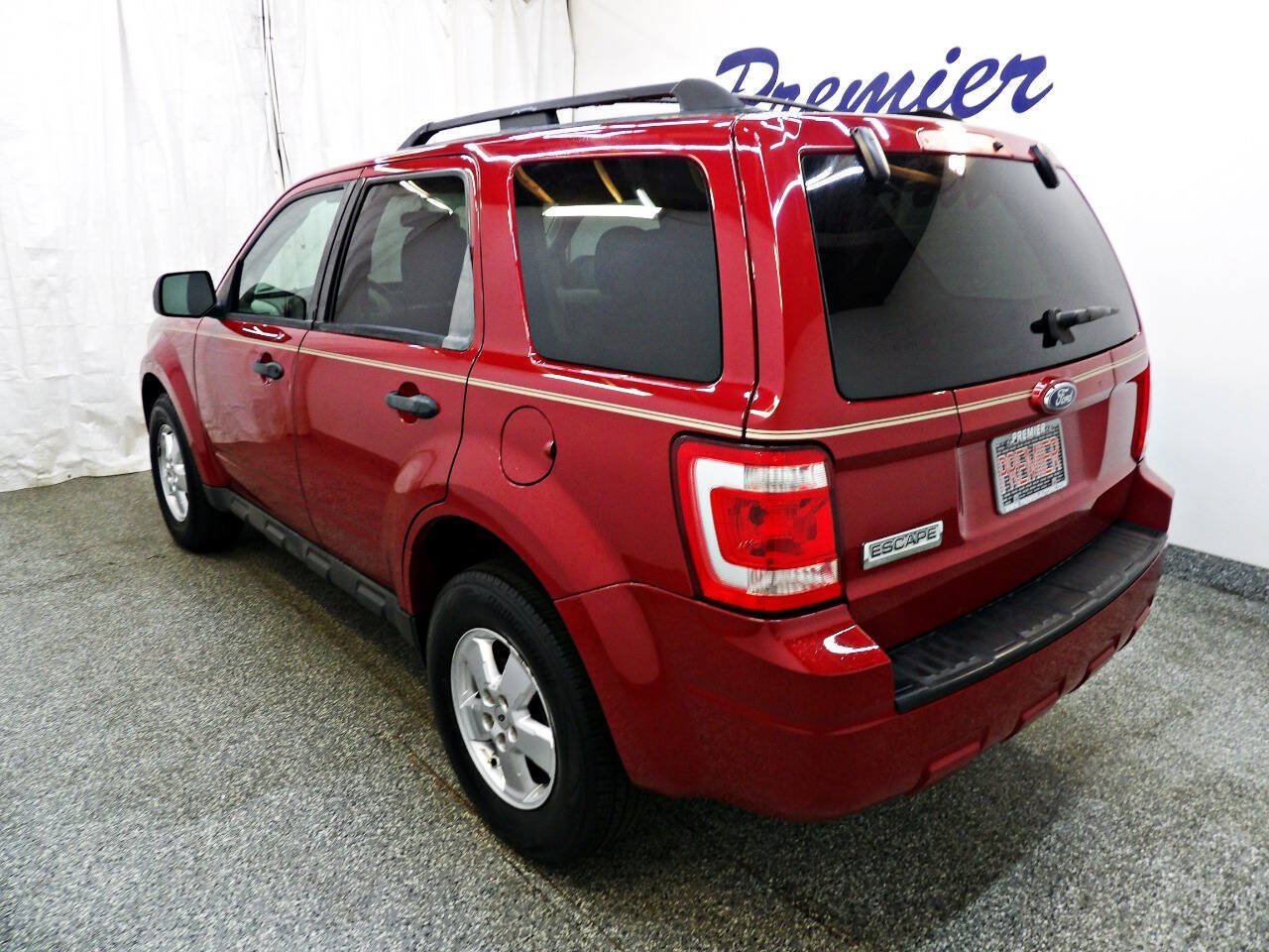 Used 2009 Ford Escape XLS FWD image 4