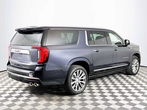 Used 2023 GMC Yukon XL Denali w/ Max Trailering Package image 5