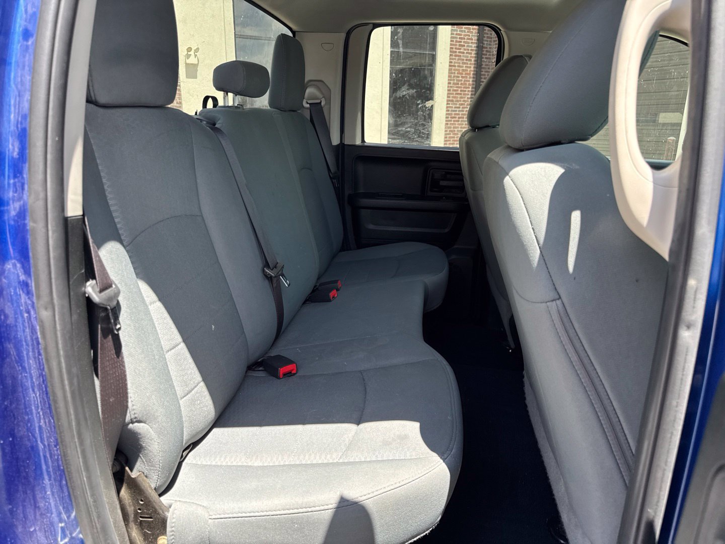 Used 2018 RAM 1500 Express AWD/4WD image 12