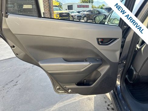Used 2024 Subaru Crosstrek 2.0i AWD/4WD image 16
