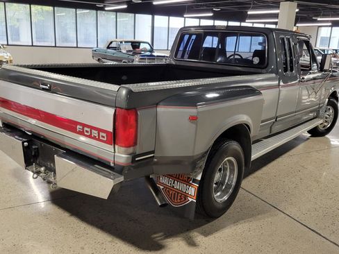 Used 1987 Ford F250 2WD SuperCab image 33