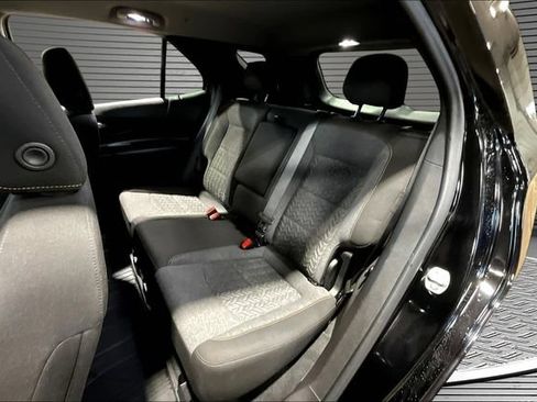 Certified 2024 Chevrolet Equinox LT w/ LPO, Floor Liner Package FWD image 21
