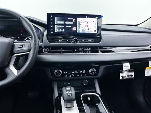 New 2025 Mitsubishi Outlander ES image 14