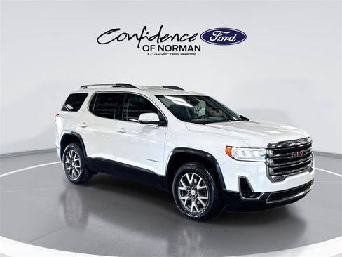 Used 2023 GMC Acadia SLT image 11