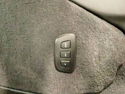Used 2017 McLaren 570S RWD image 63