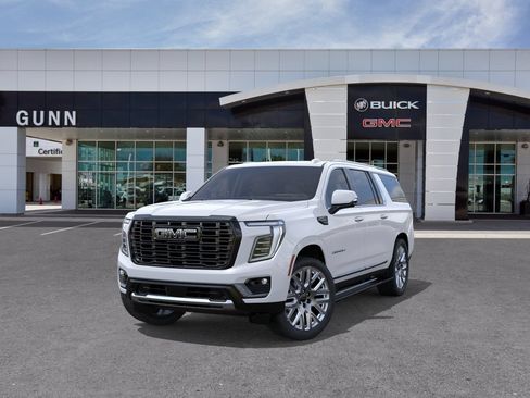 New 2026 GMC Yukon XL Denali Ultimate AWD/4WD image 8