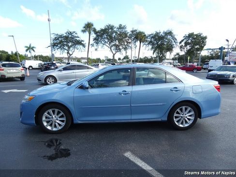 Used 2012 Toyota Camry XLE FWD image 10