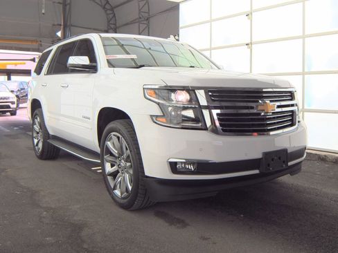 Used 2017 Chevrolet Tahoe Premier RWD image 2