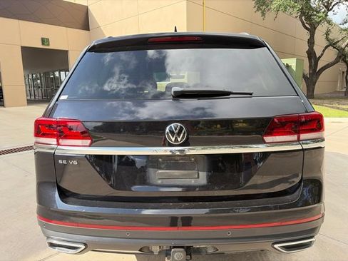Used 2023 Volkswagen Atlas SE FWD image 3