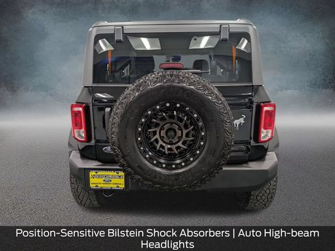 Used 2022 Ford Bronco 2-Door w/ Sasquatch Package AWD/4WD image 6