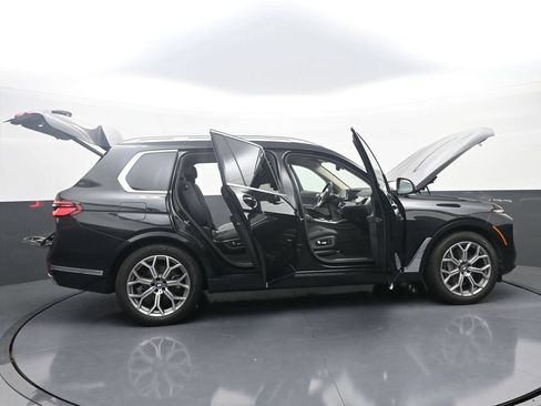 Used 2026 BMW X7 xDrive40i AWD/4WD image 45