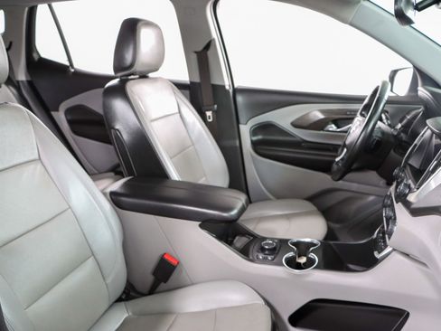 Used 2023 GMC Terrain SLT AWD/4WD image 26