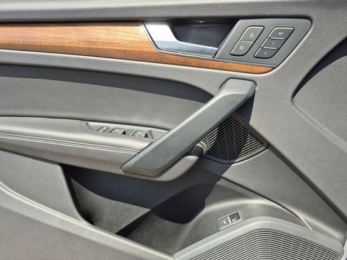 Used 2023 Audi Q5 2.0T Premium Plus image 7