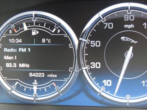 Used 2015 Jaguar XJ AWD image 21