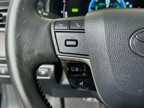 Certified 2025 Toyota Camry SE FWD image 16