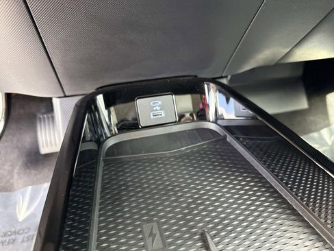 Used 2024 Ford Mustang Mach-E Premium image 37