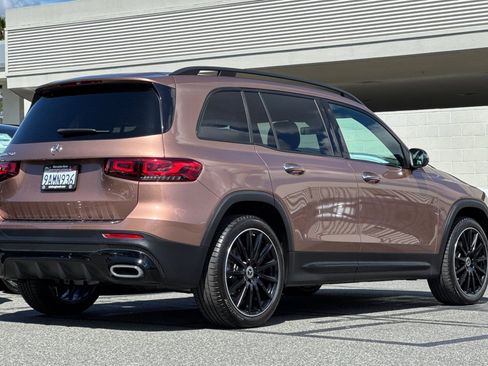 Certified 2022 Mercedes-Benz GLB 250 image 4