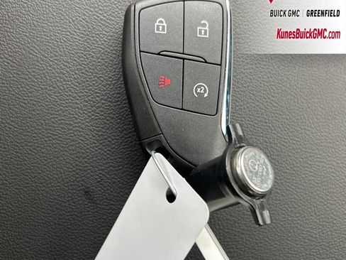 New 2026 GMC Canyon AT4 image 38