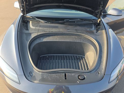 Used 2025 Tesla Model 3 Long Range AWD/4WD image 8