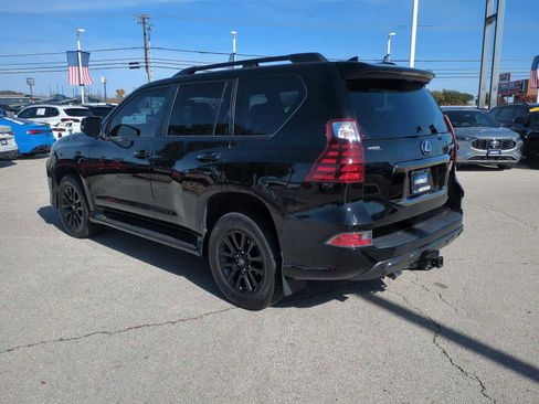 Used 2022 Lexus GX 460 image 6