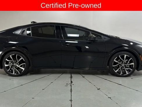 Used 2026 Toyota Prius Plug-In Hybrid w/ Limited Premium Package FWD image 6