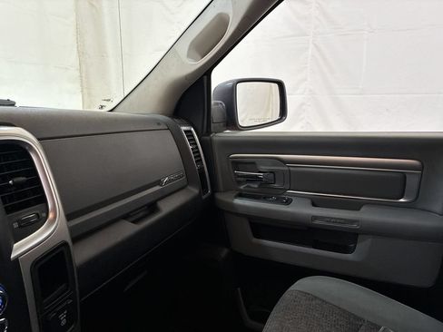 Used 2018 RAM 1500 Big Horn AWD/4WD image 23