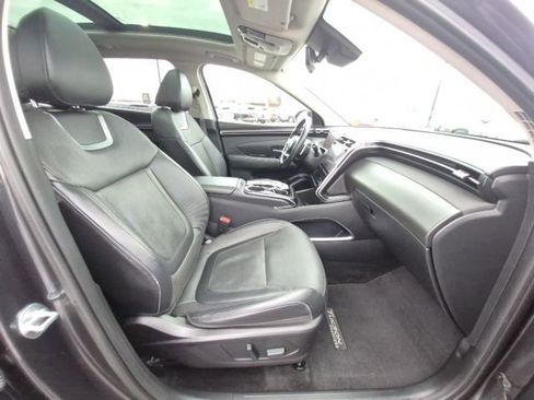 Used 2022 Hyundai Tucson Limited image 21