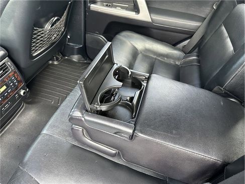 Used 2015 Toyota Land Cruiser AWD/4WD image 20