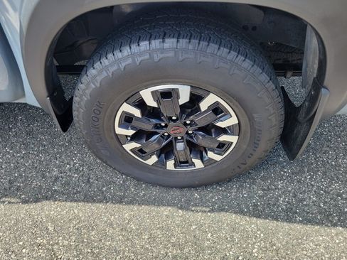 Used 2024 Nissan Frontier Pro-X w/ Pro Convenience Package RWD image 6