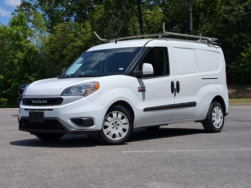 Used 2019 RAM ProMaster City Tradesman SLT image 4
