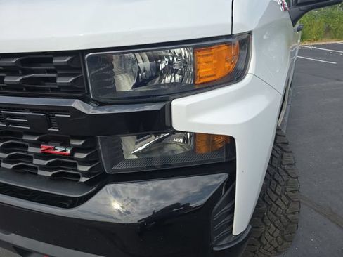 Used 2021 Chevrolet Silverado 1500 Custom Trail Boss w/ Safety Confidence Package AWD/4WD image 31