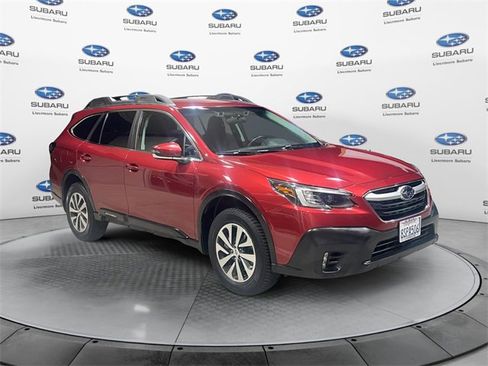 Used 2020 Subaru Outback Premium image 1