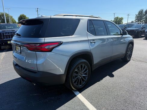 Used 2023 Chevrolet Traverse RS w/ LPO, Floor Liner Package AWD/4WD image 6
