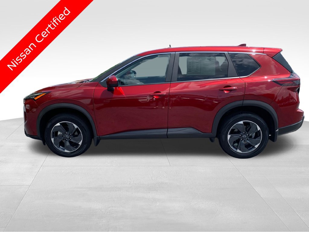 Certified 2025 Nissan Rogue SV FWD image 2