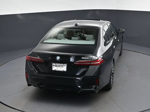 New 2027 BMW 530i w/ M Sport Package RWD image 34