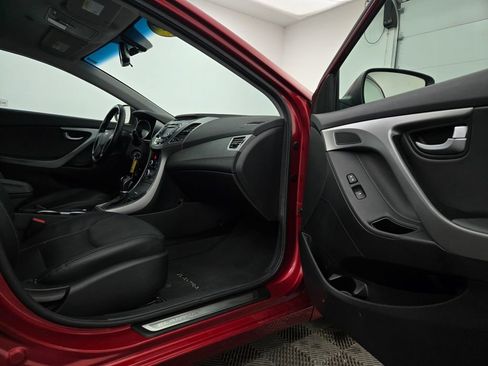Used 2014 Hyundai Elantra Limited image 27
