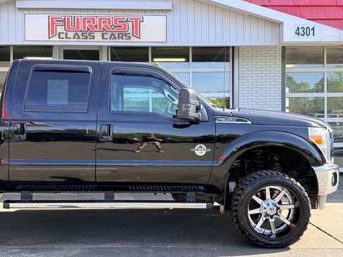 Used 2016 Ford F350 Lariat w/ Lariat Ultimate Package image 12
