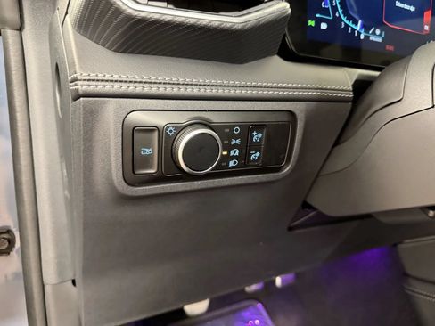 Used 2024 Ford Mustang GT Premium w/ GT Performance Package RWD image 19