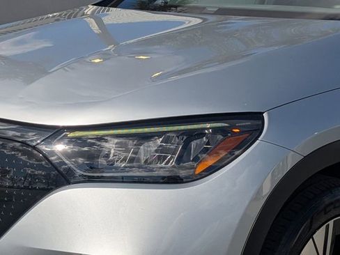 Used 2023 Mercedes-Benz EQE 350+ SUV image 9