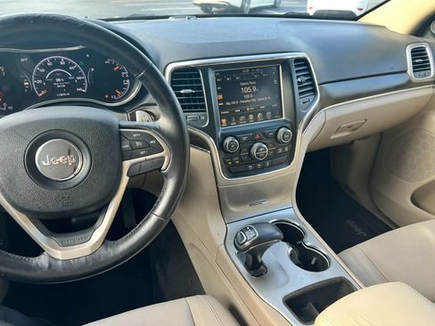 Used 2014 Jeep Grand Cherokee Limited RWD image 12
