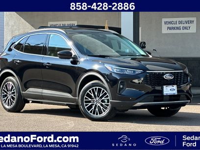 New 2025 Ford Escape SE w/ PHEV Premium Package